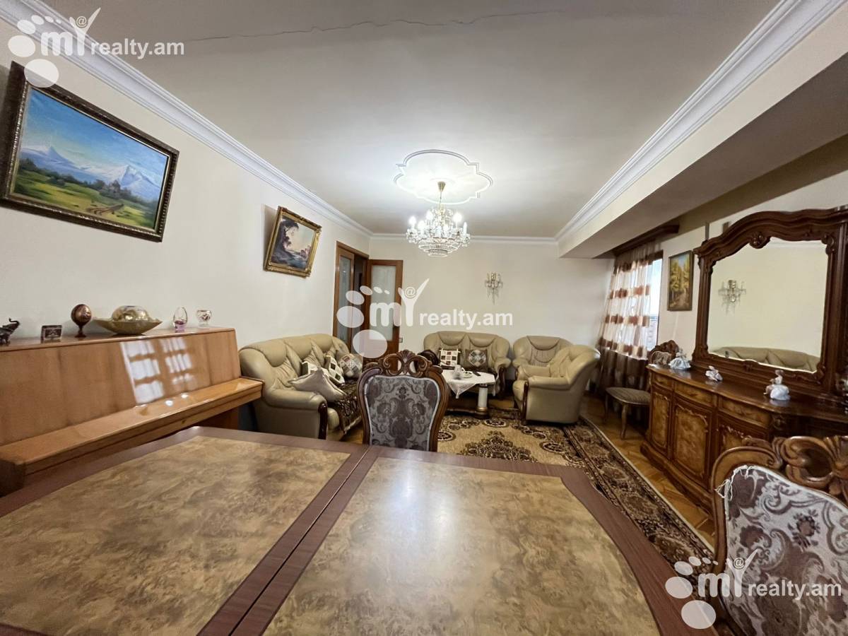 3 bedroom apartment for sale خیابان هاکوبیان, عربگیر ایروان, 156852