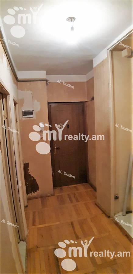 Купить 3 комнатную квартиру Аршакуняц пр, Центр Ереван, 142988