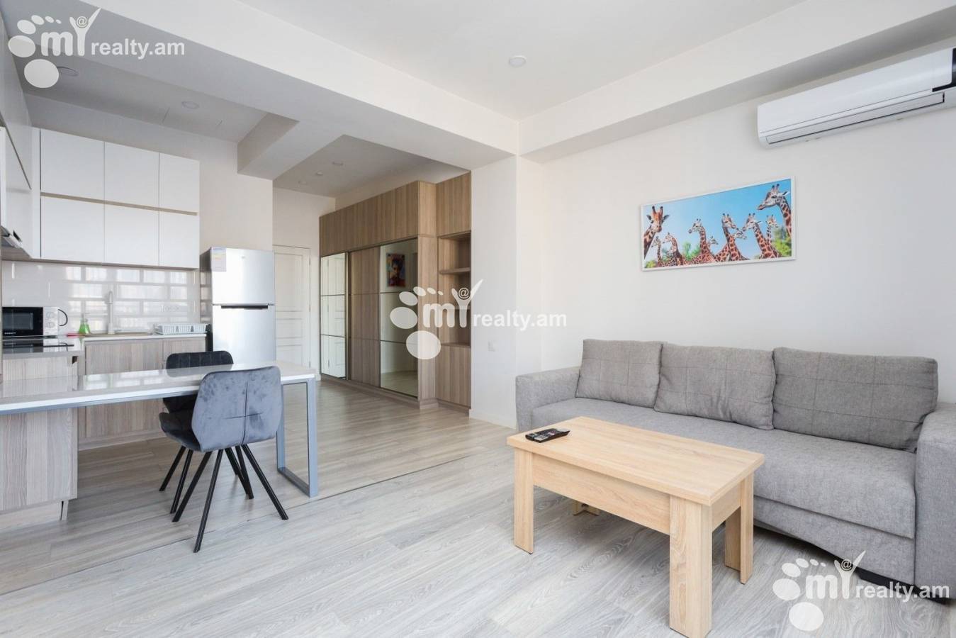 2 bedroom apartment for sale Koghbatsi St, Center Yerevan, 154406
