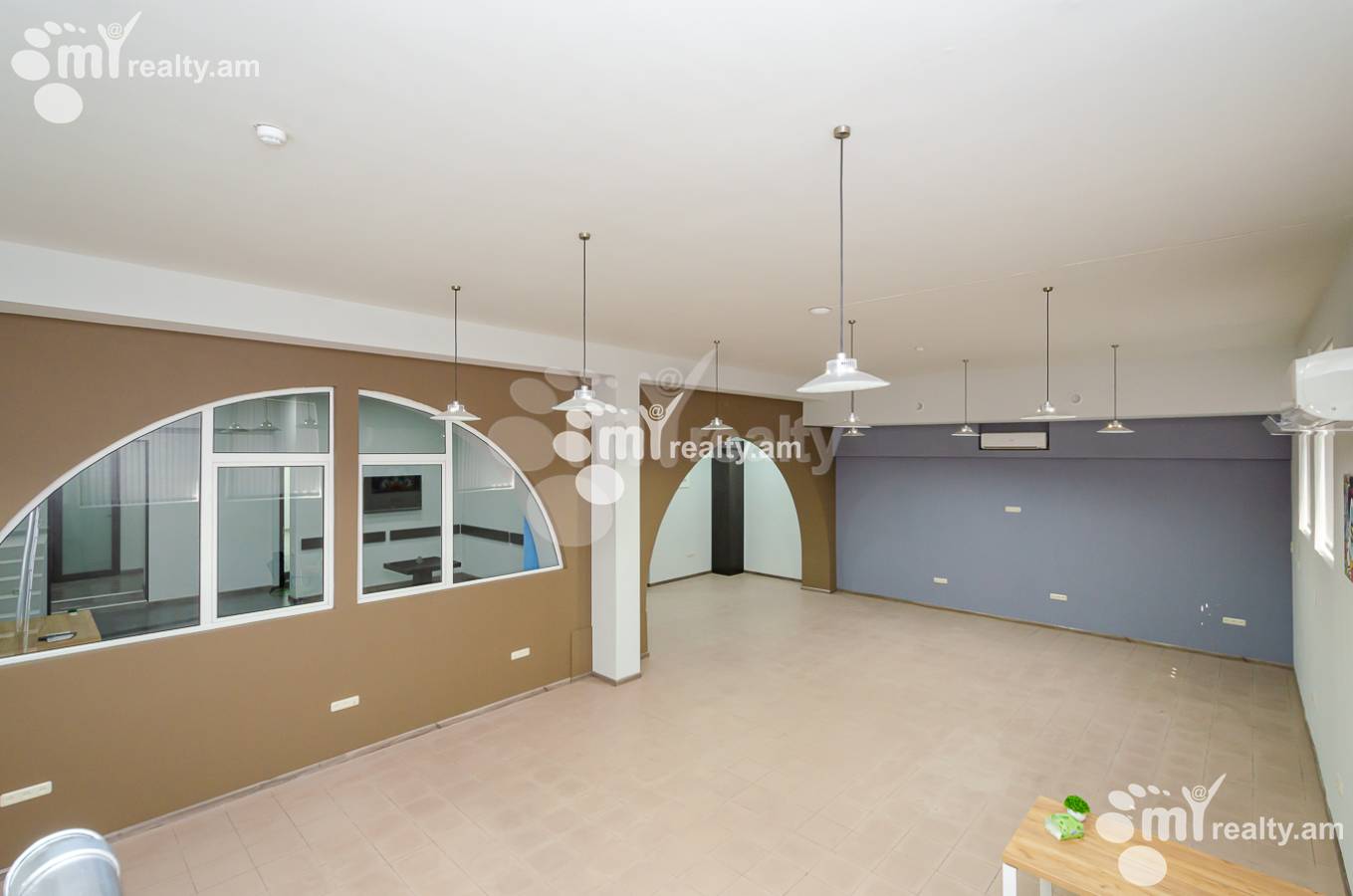 Commercial property for rent Arshakunyats Ave, Center Yerevan, 151549