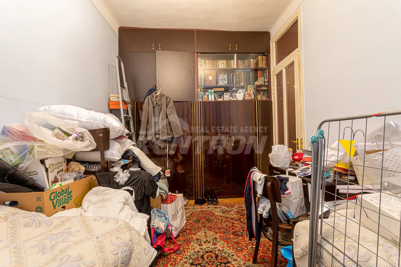 3 bedroom apartment for sale Tigran Mets Ave, Center Yerevan, 157730