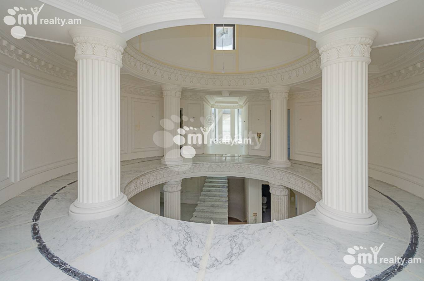 Купить дом Паронян ул, Центр Ереван, 149017