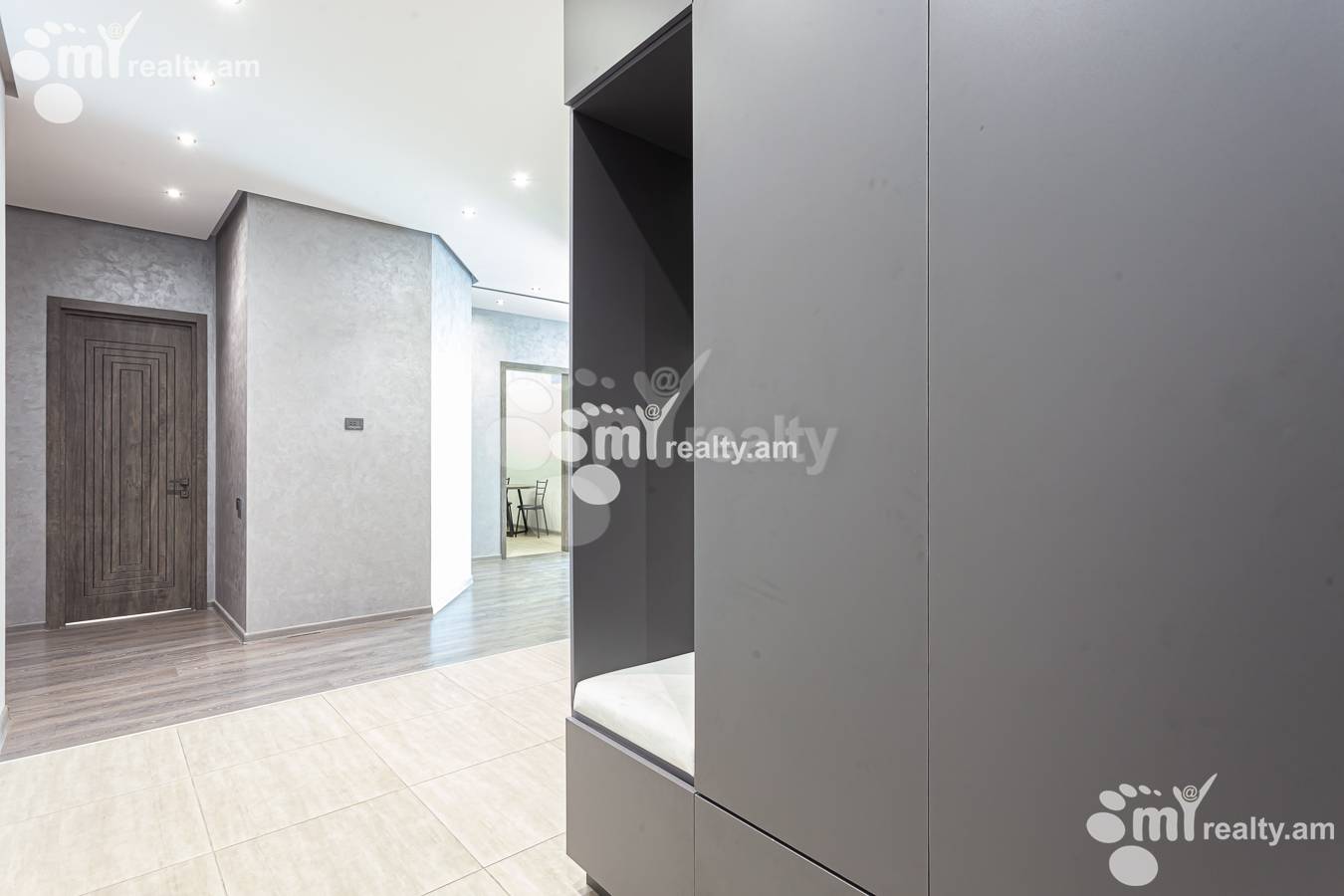 4 bedroom apartment for sale Azatutyan Ave, Arabkir Yerevan, 155129