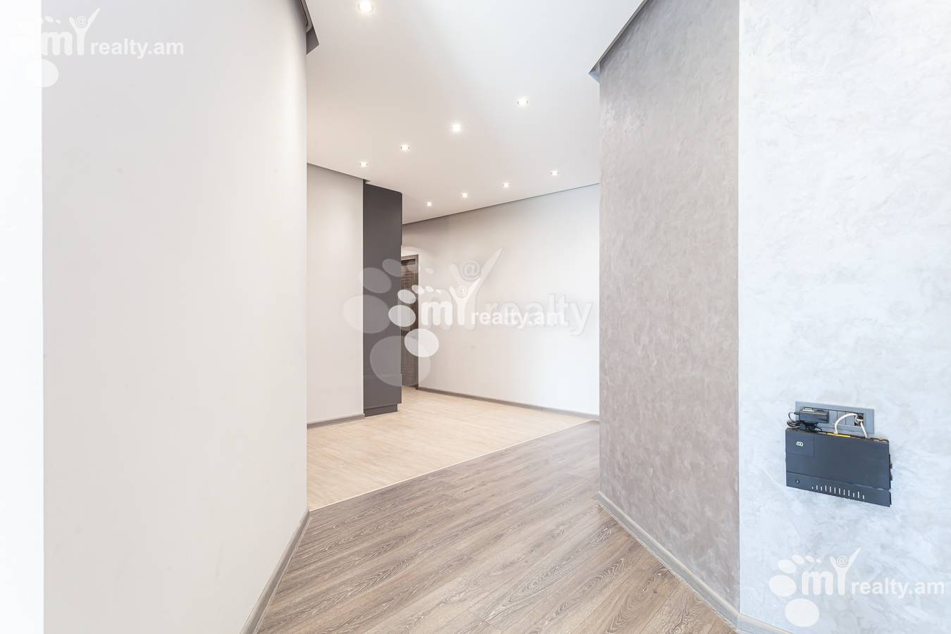 4 bedroom apartment for sale Azatutyan Ave, Arabkir Yerevan, 155129