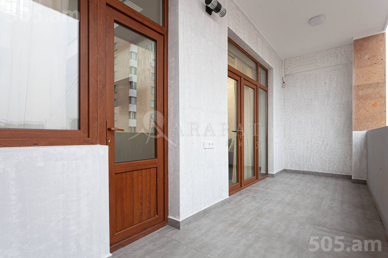 3 սենյականոց բնակարան  Միկոյան փող, Դավթաշեն Երևան, 154276