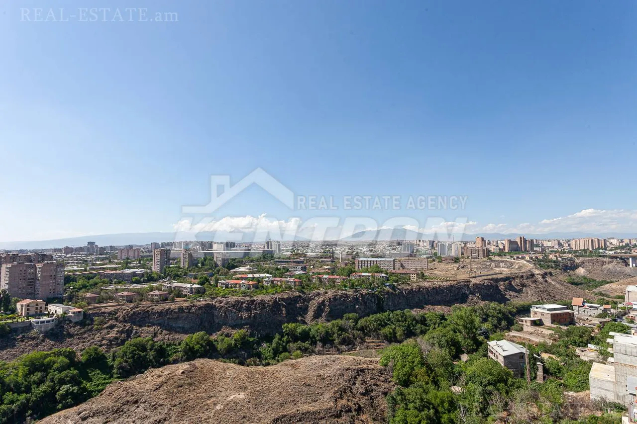 3 սենյականոց բնակարան վարձով Քեռու փող, Արաբկիր Երևան, 159017