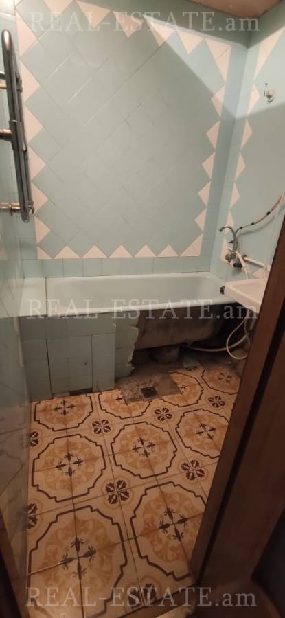 3 սենյականոց բնակարան  Թումանյան թաղ, Ավան Երևան, 138457