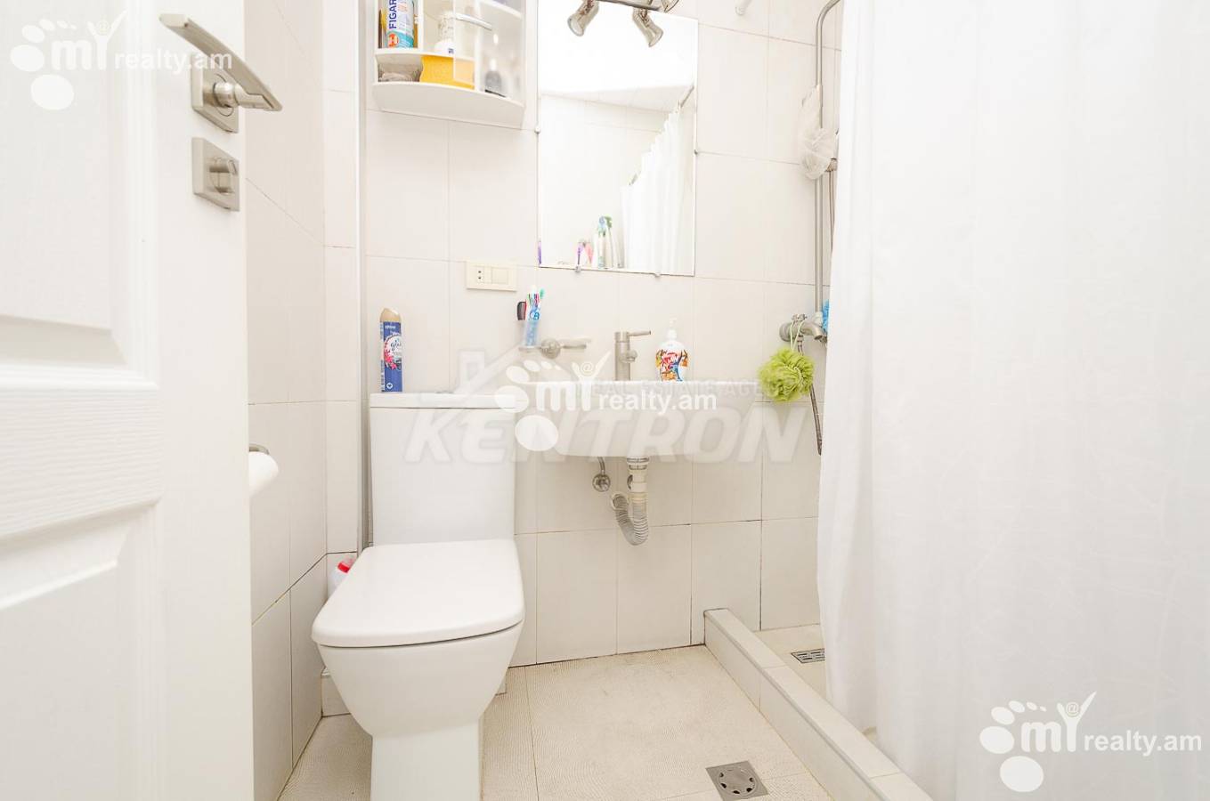 1 bedroom apartment for sale خیابان زاکیان, مرکز شهر ایروان, 154834