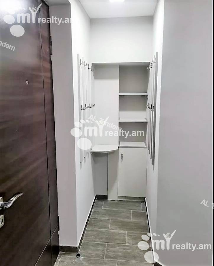 Commercial property for rent Mashtots Ave, Center Yerevan, 140295