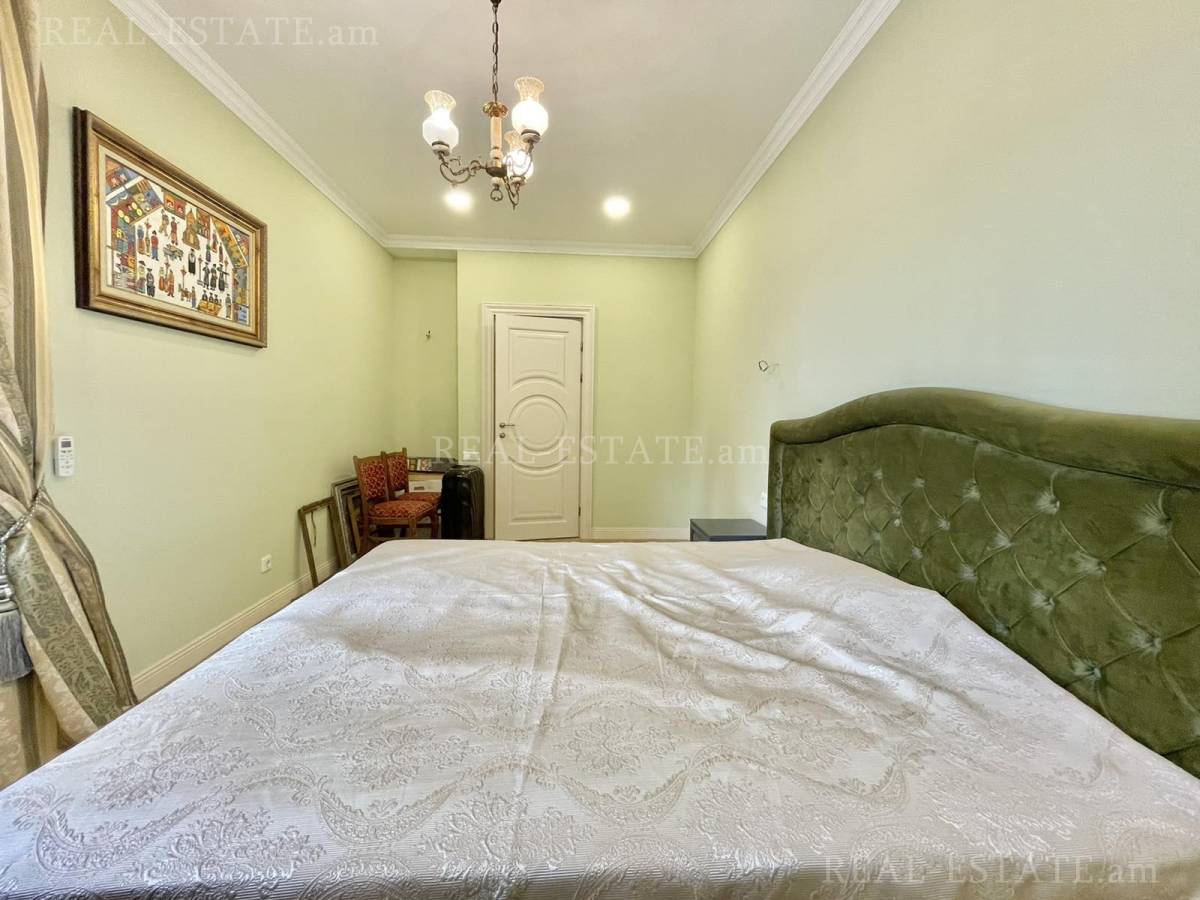 4 bedroom apartment for sale خیابان آرام, مرکز شهر ایروان, 112955