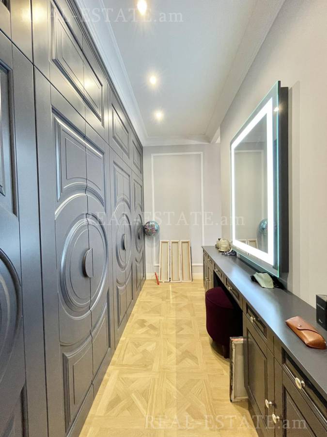 4 bedroom apartment for sale خیابان آرام, مرکز شهر ایروان, 112955