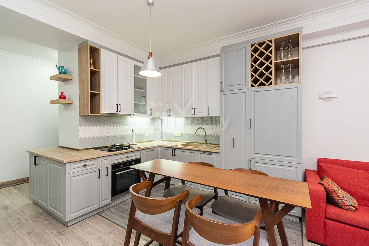 3 bedroom apartment for sale Antarayin, Rue Leonid Azgaldyan, Center Yerevan, 160270