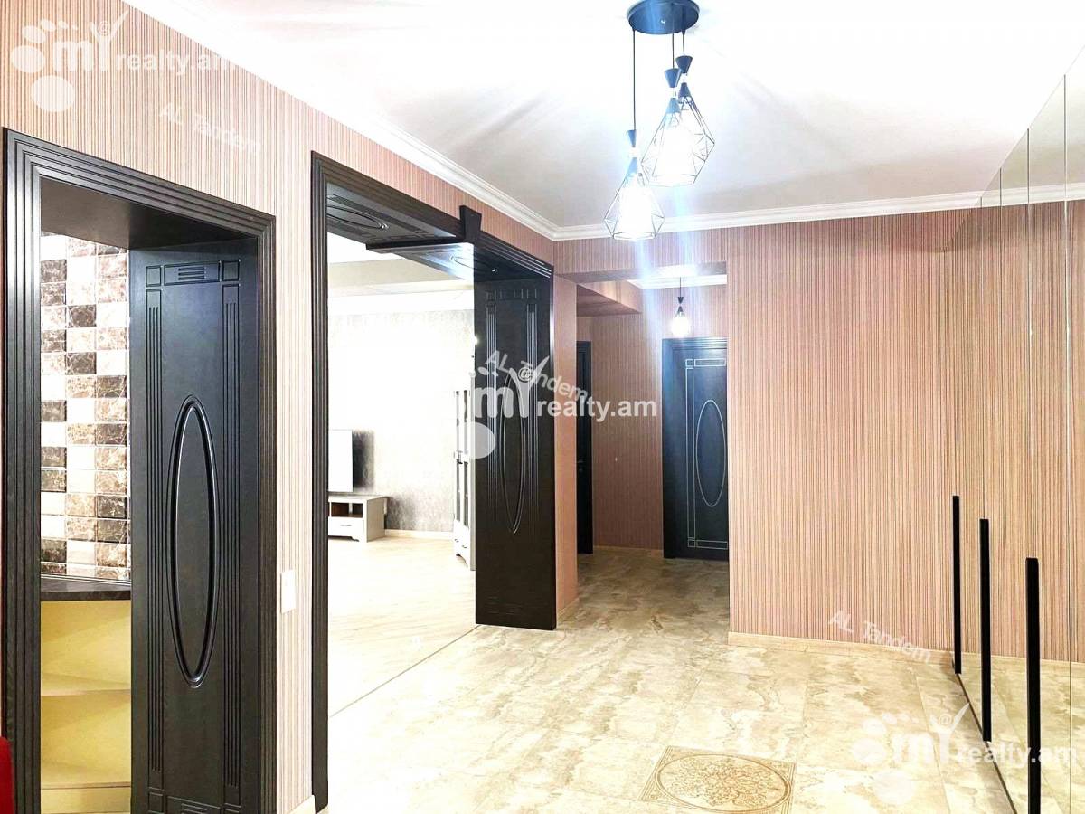 3 bedroom apartment for rent خیابان آرام, مرکز شهر ایروان, 142742