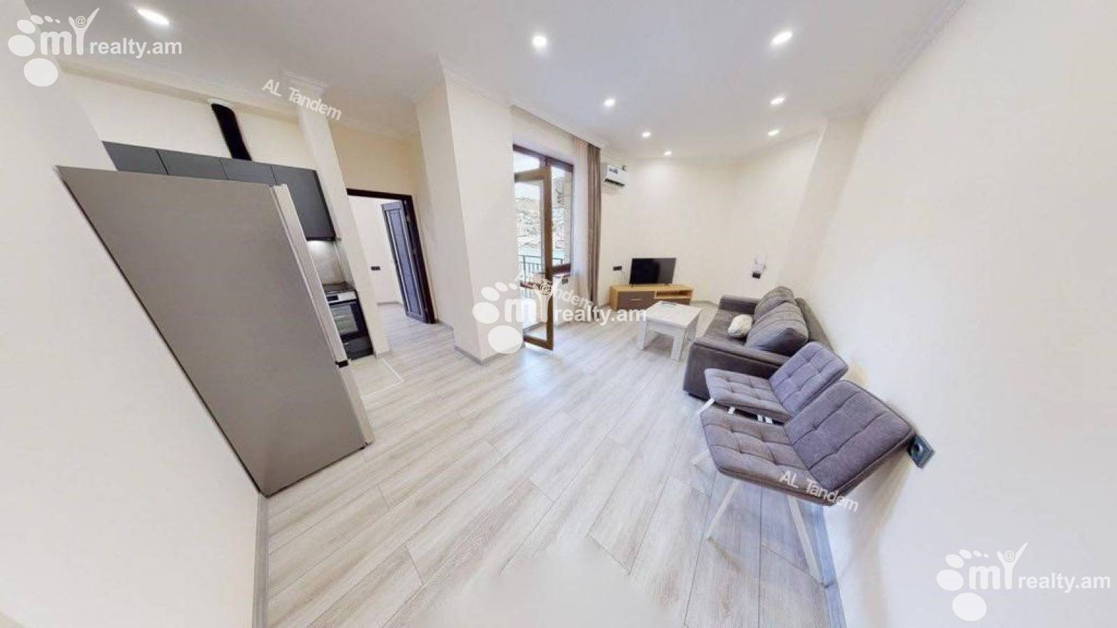 3 սենյականոց բնակարան  Վարդանանց փող, Կենտրոն Երևան, 142499