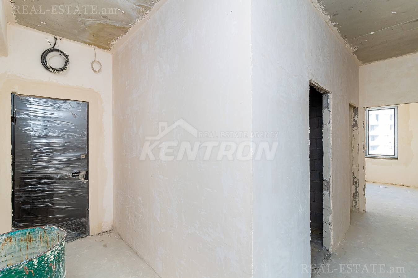 4 սենյականոց բնակարան  Աղբյուր Սերոբ փող, Արաբկիր Երևան, 139338