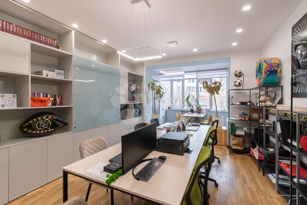 3 bedroom apartment for sale Tamanyan St, Center Yerevan, 158804