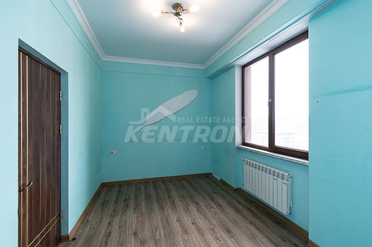 4 bedroom apartment for sale Sasna Тsrer St, Davtachène Yerevan, 159006