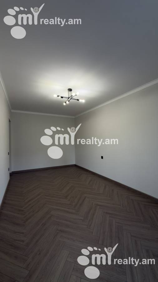 3 սենյականոց բնակարան  Կոմիտասի պող, Արաբկիր Երևան, 160546