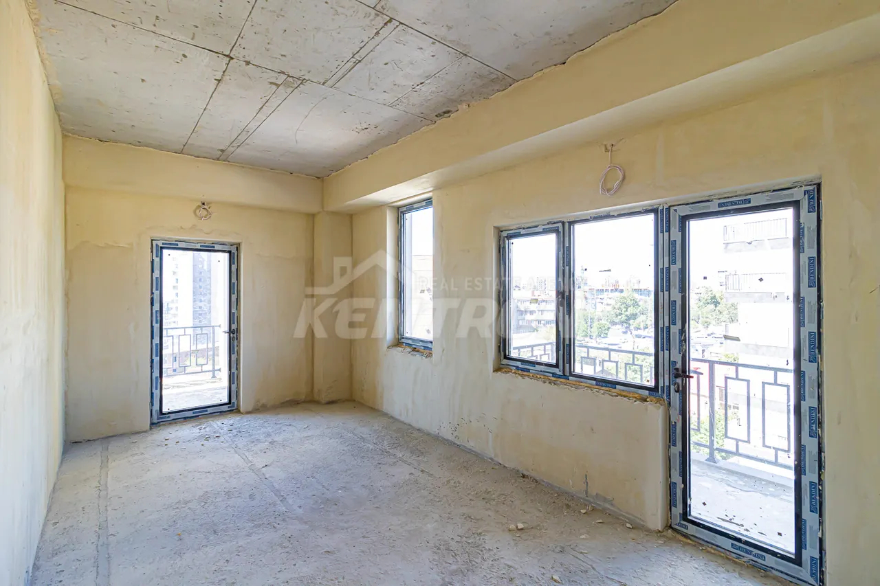 Купить 3 комнатную квартиру Гогол ул., Канакер-Зейтун Ереван, 157938