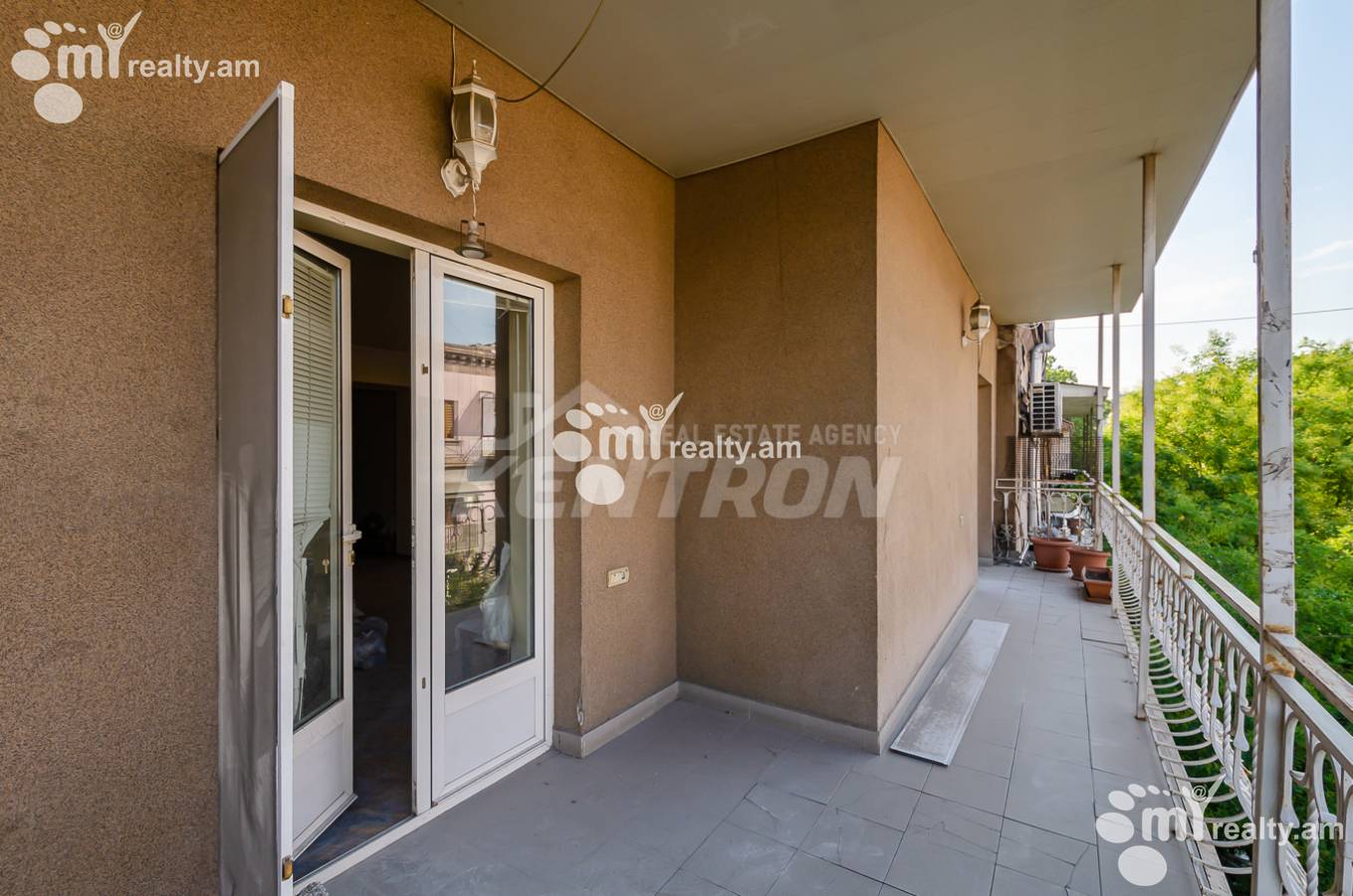 3 bedroom apartment for sale Pushkin St, Center Yerevan, 152379