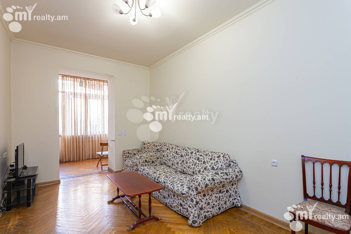 3 bedroom apartment for sale خیابان چارِنتس, مرکز شهر ایروان, 144765