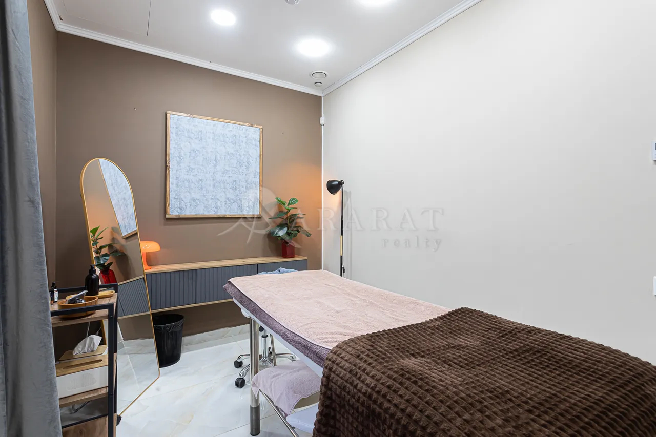 Կոմերցիոն տարածք  Թումանյան փող, Կենտրոն Երևան, 157384