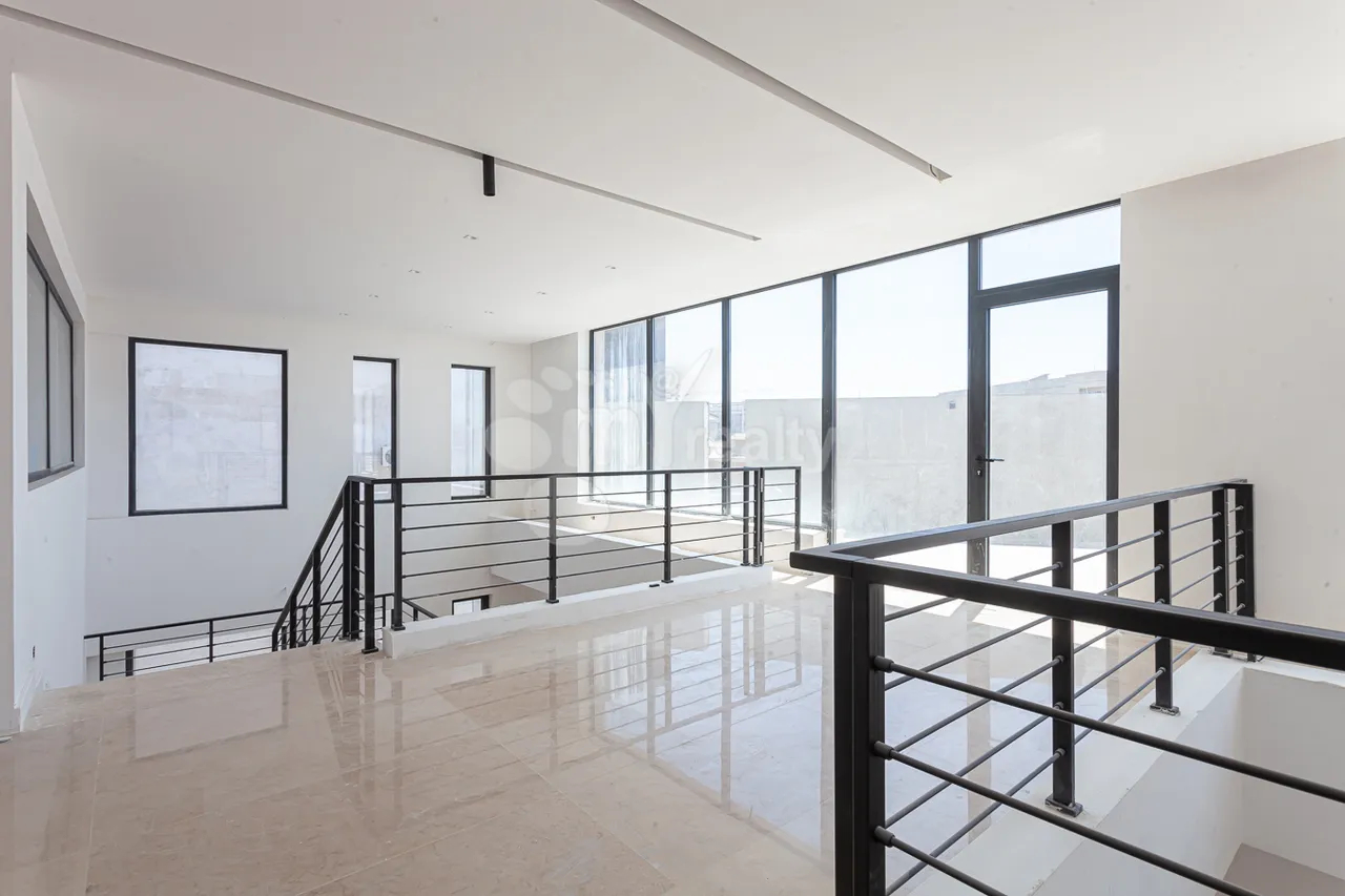 House for rent Antarayin St, Center Yerevan, 158351