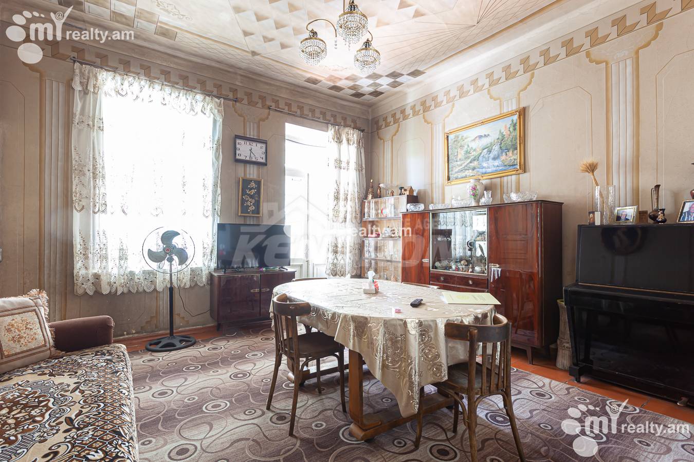 3 bedroom apartment for sale خیابان نعلبندیان, مرکز شهر ایروان, 155702