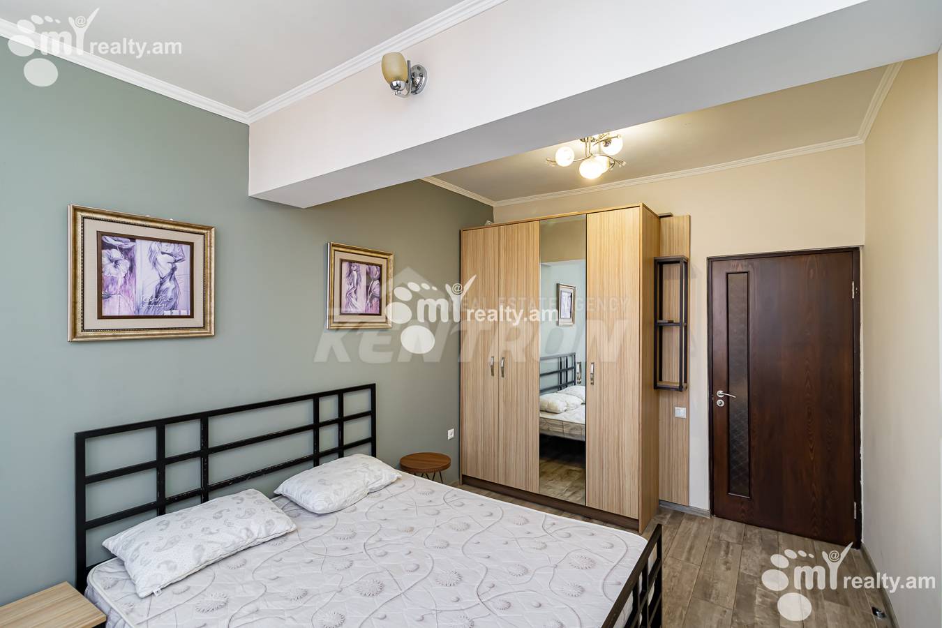 2 սենյականոց բնակարան  Նալբանդյան փող, Կենտրոն Երևան, 147358