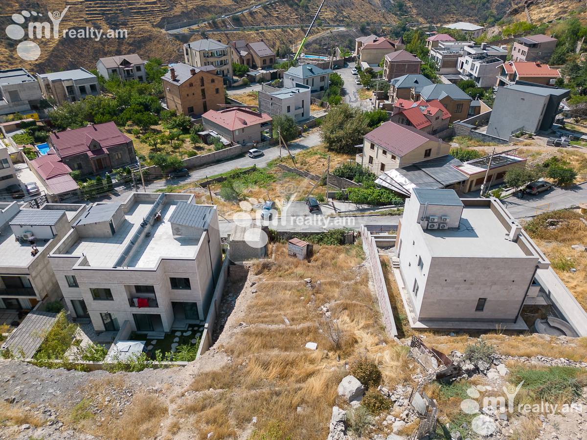 Land for sale Dzor 2 district, Davtachène Yerevan, 156373