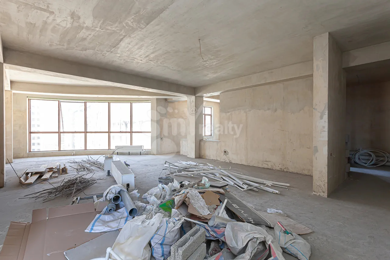 4 bedroom apartment for sale Abovyan St, Center Yerevan, 159862