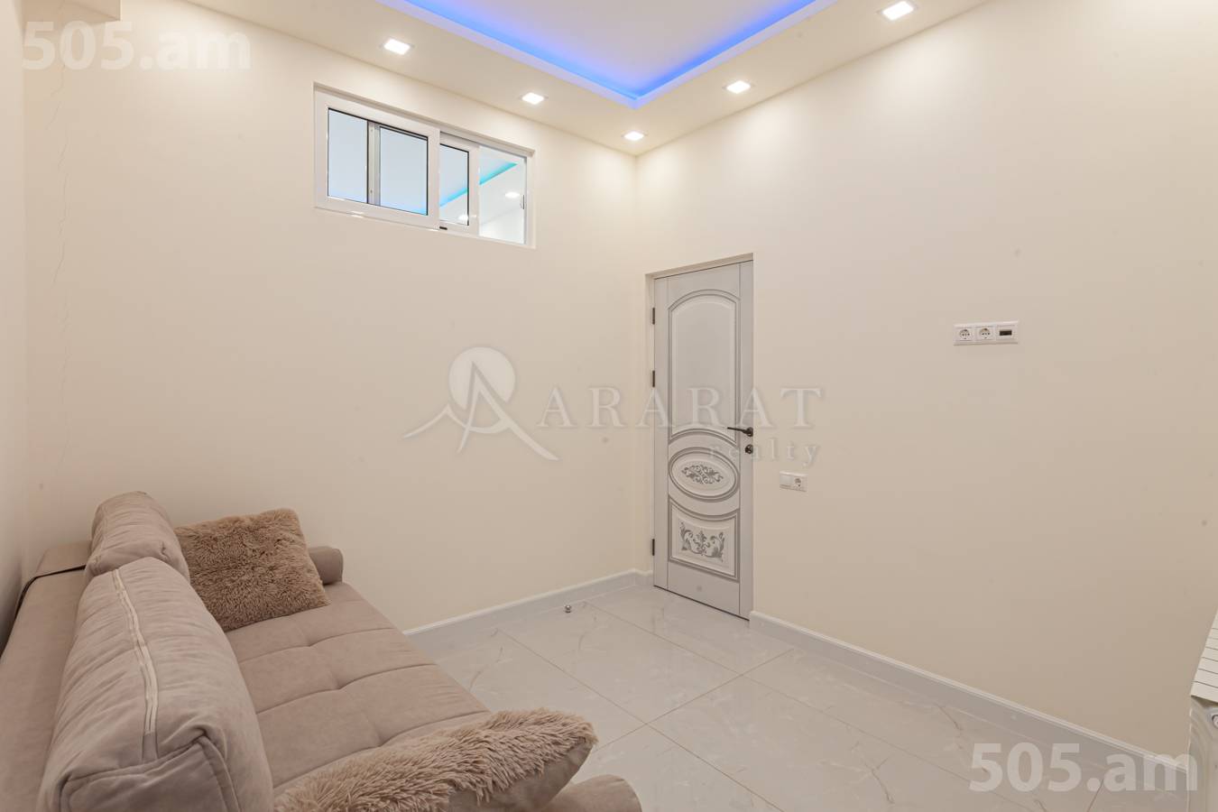 3 սենյականոց բնակարան  , Կենտրոն Երևան, 152087