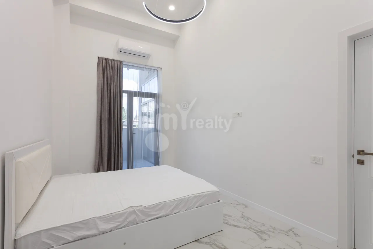3 bedroom apartment for rent Komitas Ave, Arabkir Yerevan, 160854