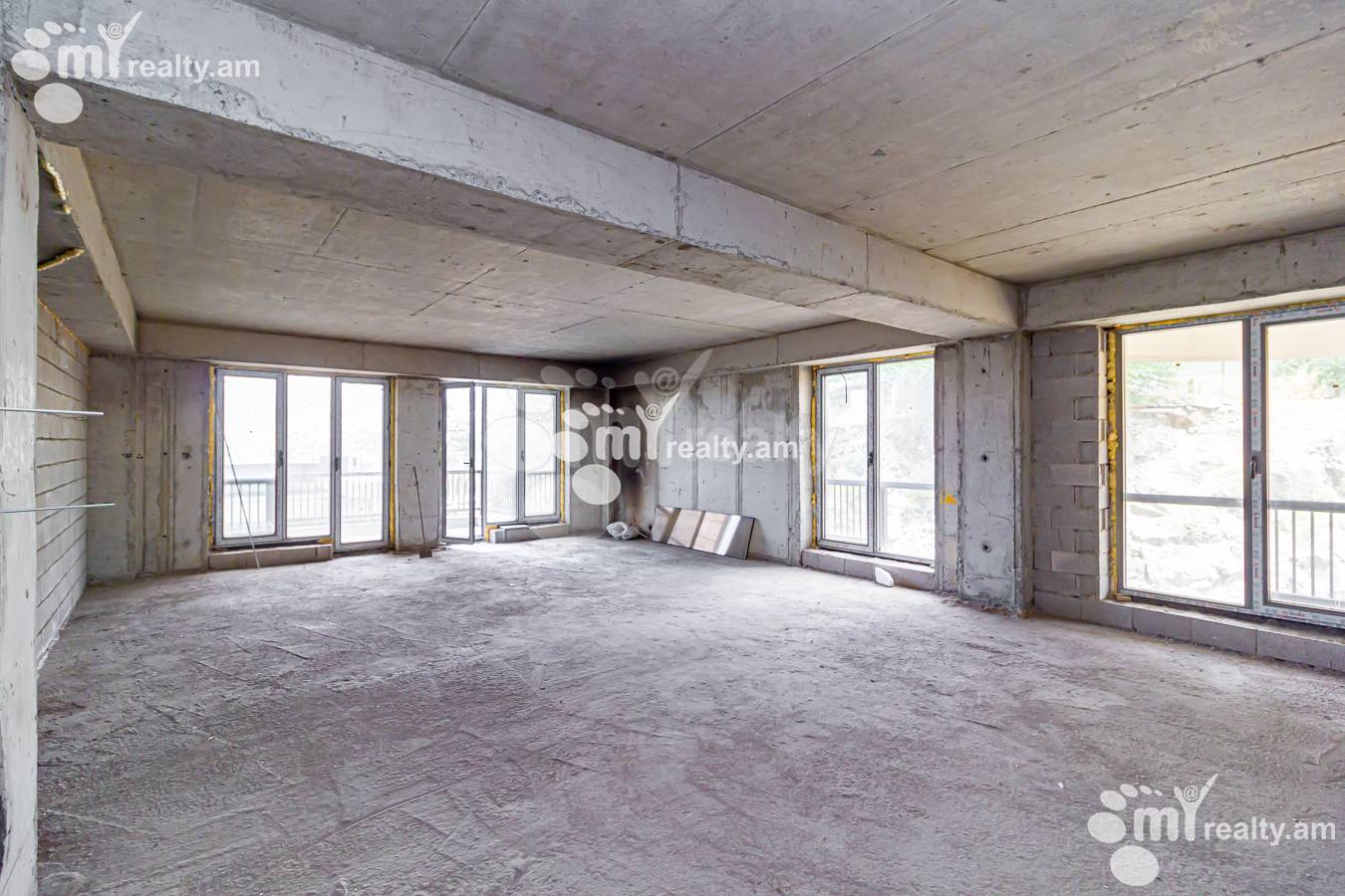 3 bedroom apartment for sale خیابان پارونیان, مرکز شهر ایروان, 151911