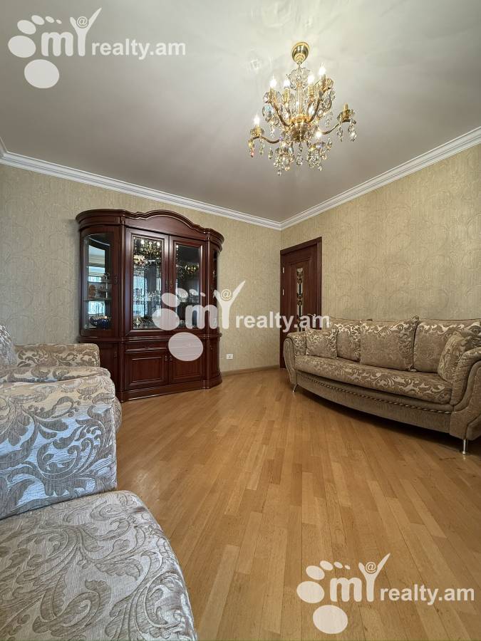 4 bedroom apartment for sale خیابان وراساکان, عربگیر ایروان, 156397