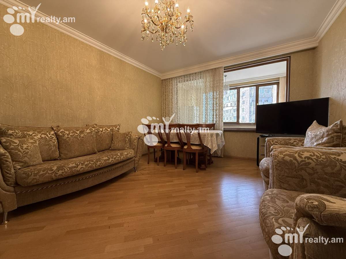4 bedroom apartment for sale خیابان وراساکان, عربگیر ایروان, 156397