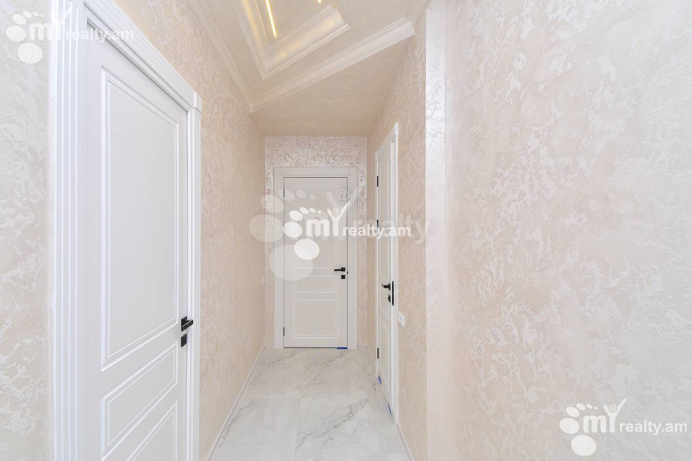 Снять 3 комнатную квартиру Сасна Црер ул., Давташен Ереван, 151316