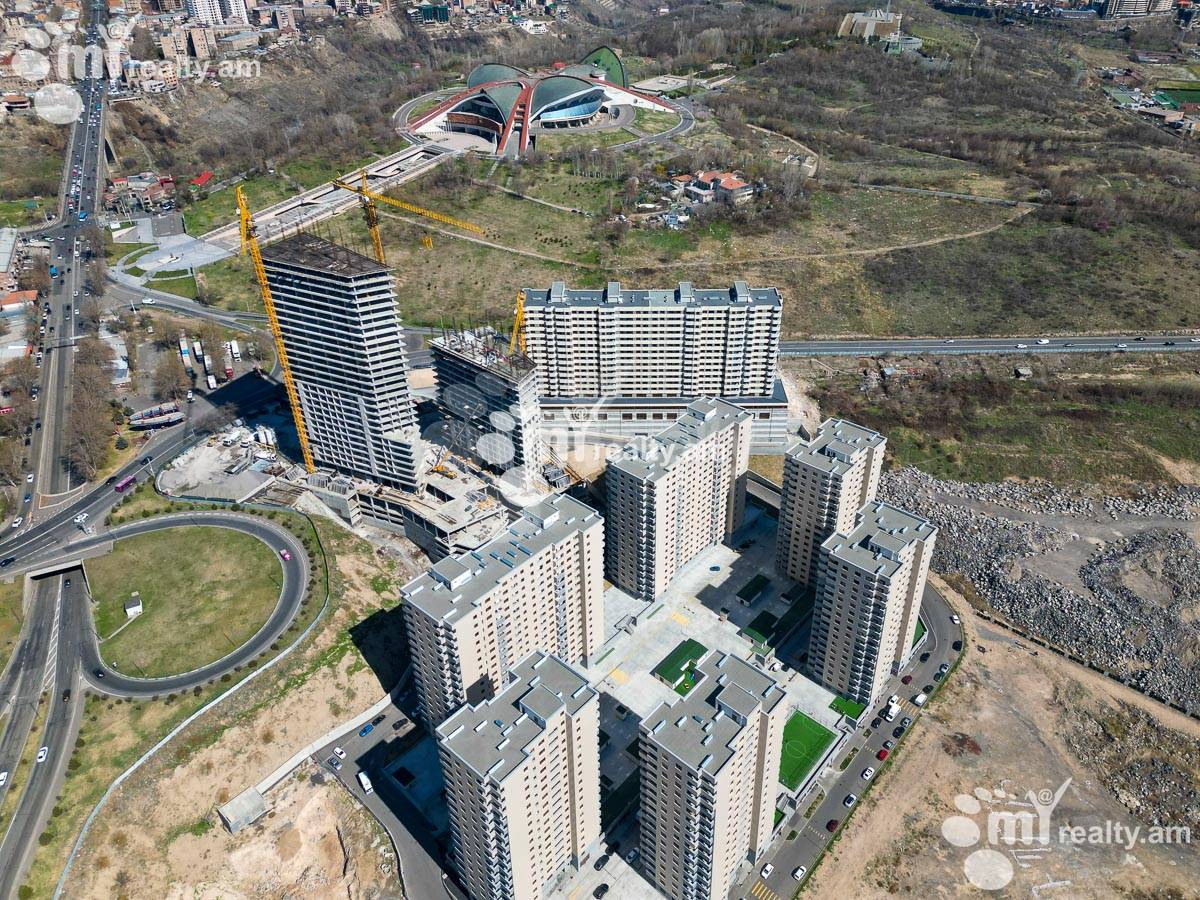 4 bedroom apartment for sale M․ Melqonyan str, Center Yerevan, 155075