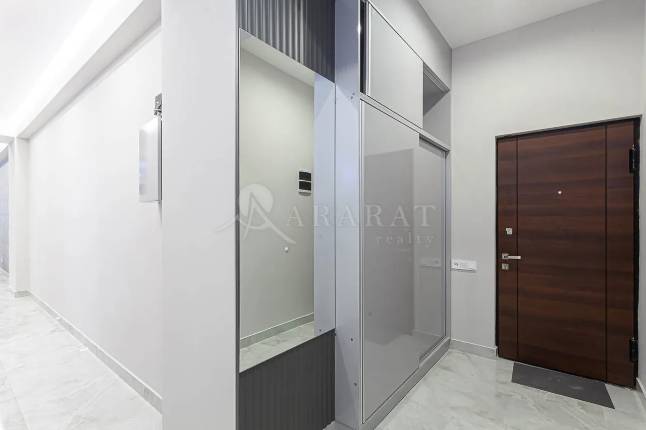 Снять 3 комнатную квартиру Н. Зарян стр, Арабкир Ереван, 159052