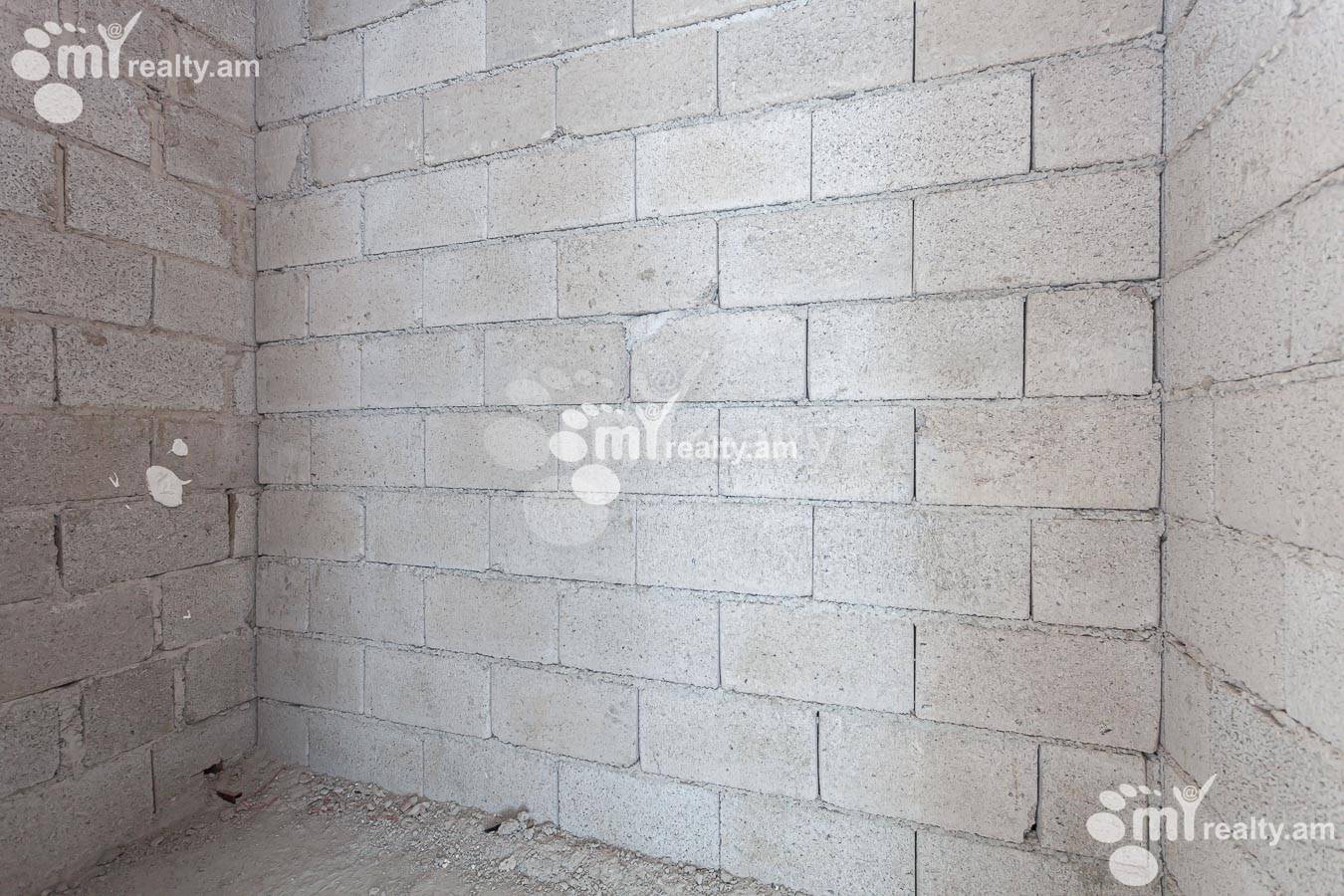 4 bedroom apartment for sale Leo St, Center Yerevan, 152660