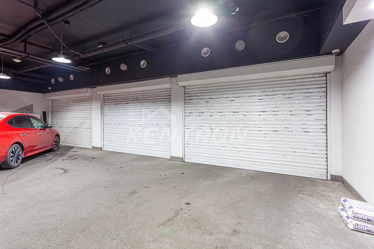 Купить 4 комнатную квартиру Северный пр, Центр Ереван, 157215