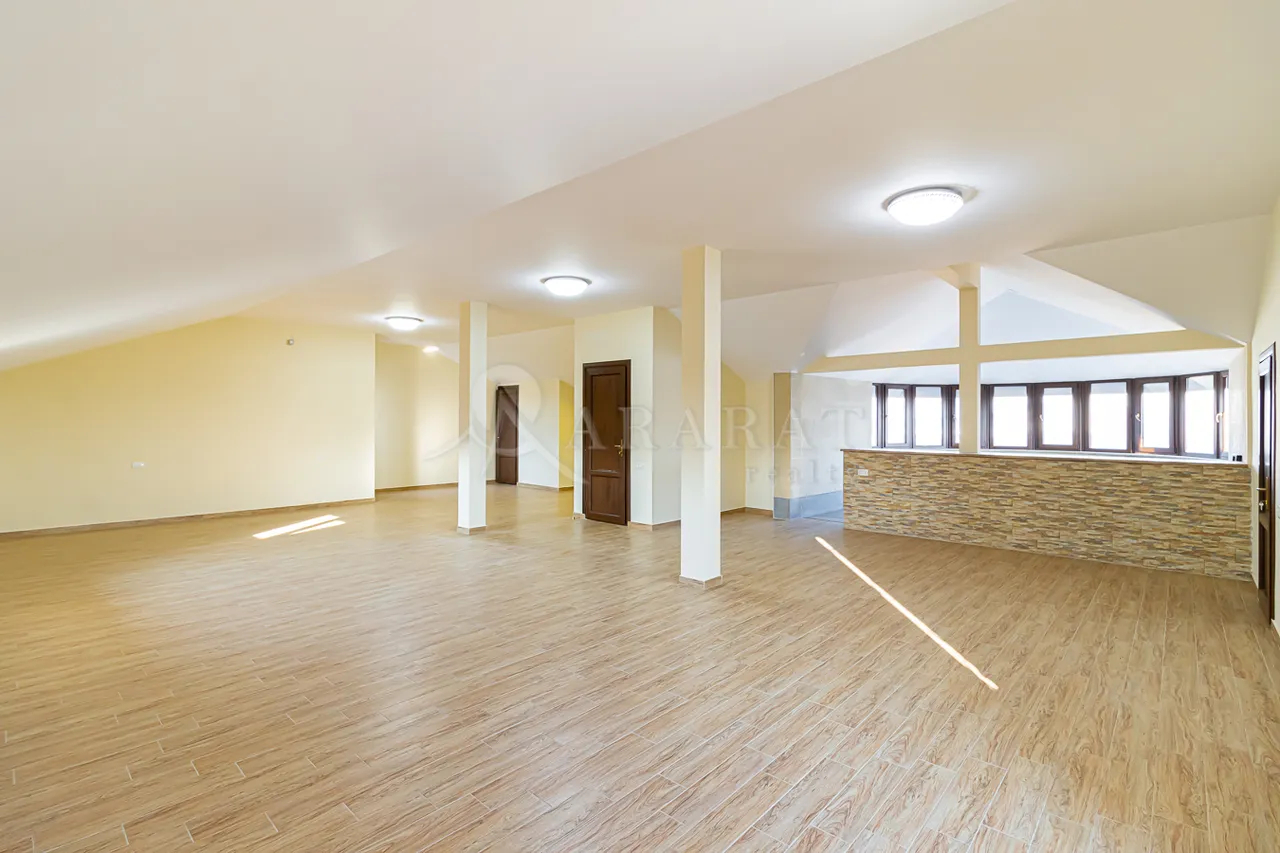 Առանձնատուն  Գ 1 թաղ., Աջափնյակ Երևան, 159067