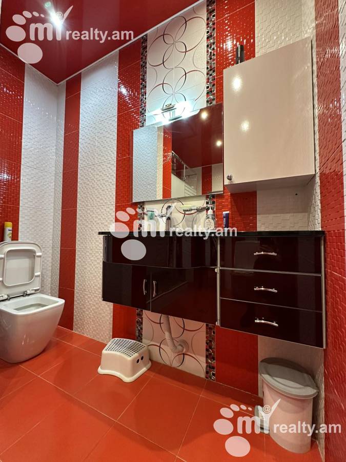 4 bedroom apartment for rent Aghbyur Serob St, Arabkir Yerevan, 156920