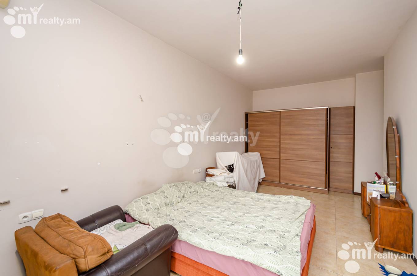 3 bedroom apartment for sale Rostom St, Center Yerevan, 153867