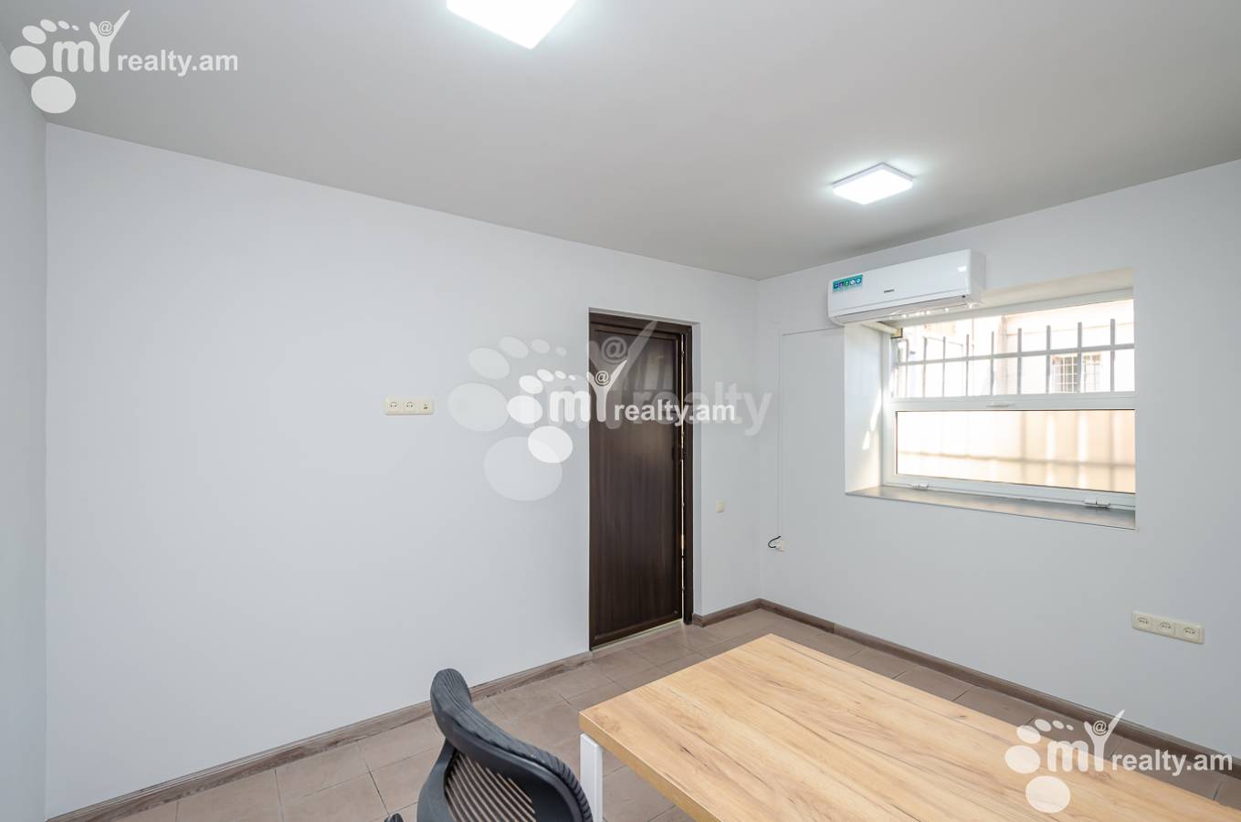 Commercial property for rent Arshakunyats Ave, Center Yerevan, 151549