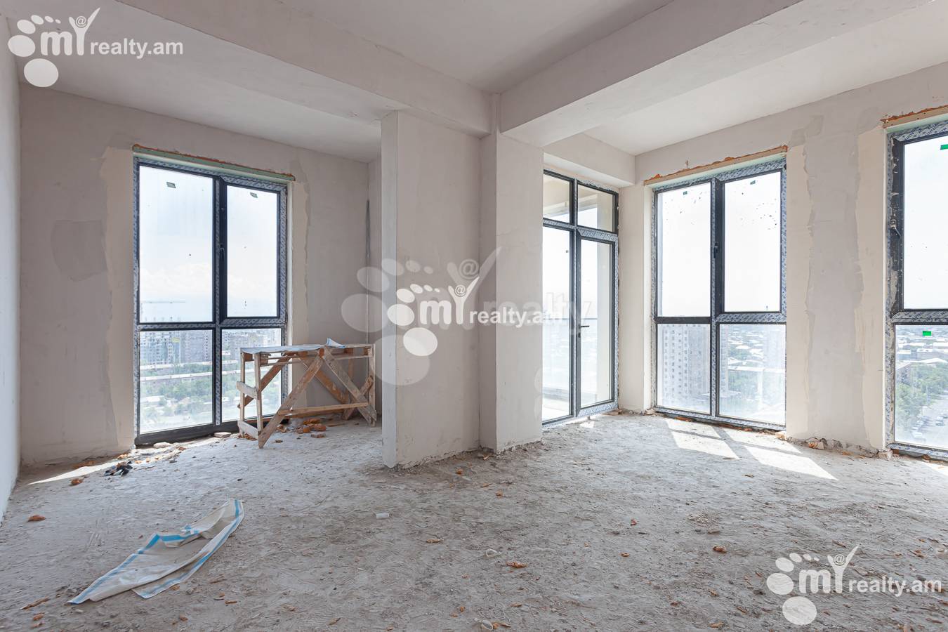 3 bedroom apartment for sale خیابان آبِلیان, آچاپنیاک ایروان, 155639