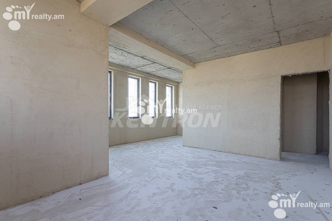 3 bedroom apartment for sale خیابان تسوواکال ایساکوف, مرکز شهر ایروان, 156849