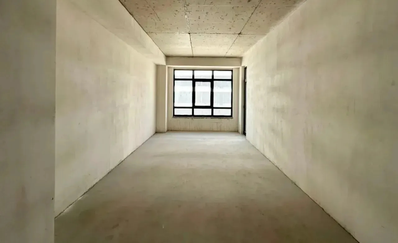 Купить 3 комнатную квартиру Антараин, улица Л. Азгалдяна,, Центр Ереван, 159720