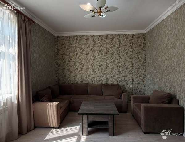 2-senyakanoc-bnakaran-vacharq-Yerevan-Arabkir
