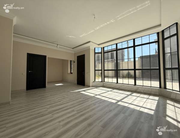 arandznatun-vacharq-Yerevan-Davtashen